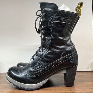 Dr. Martens Regina heeled lace up granny boots US11, UK9 Darcie black leather